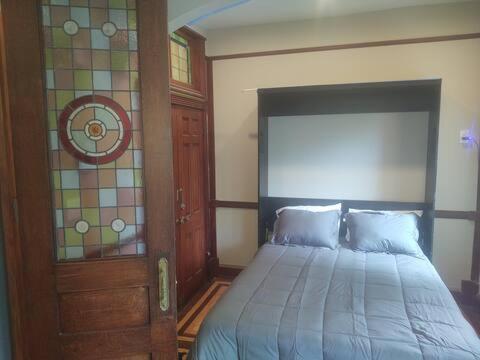 Dupont/logan Circle Historic One Bedroom Apartment *
